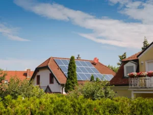 solar-photovoltaic-panels-on-house-roof-2024-06-17-21-01-44-utc.webp